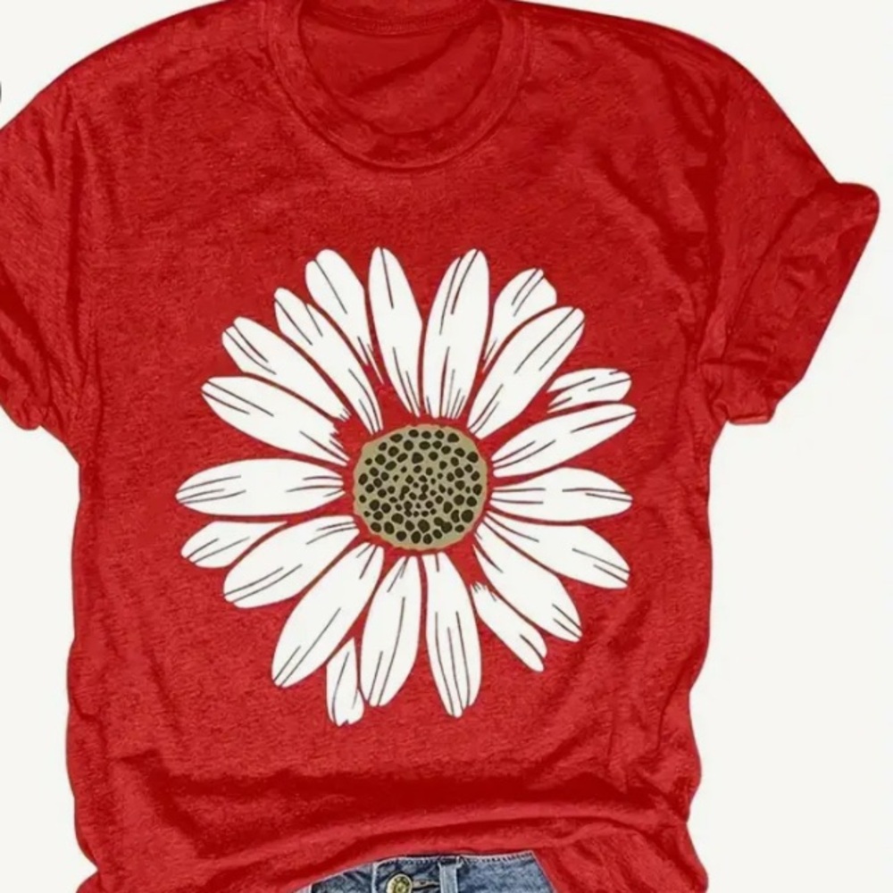 NWOT Red with White Daisy Print T-Shirt.